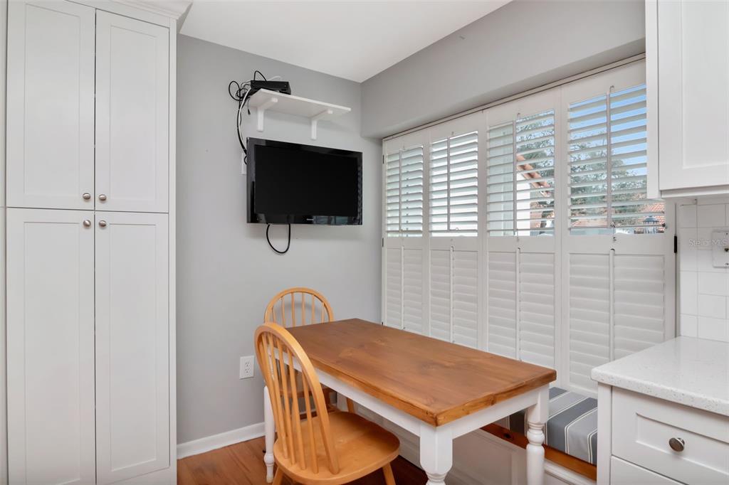 11504 Cerca Del Rio Place Temple Terrace, FL 33617 - Photo 21 of 39