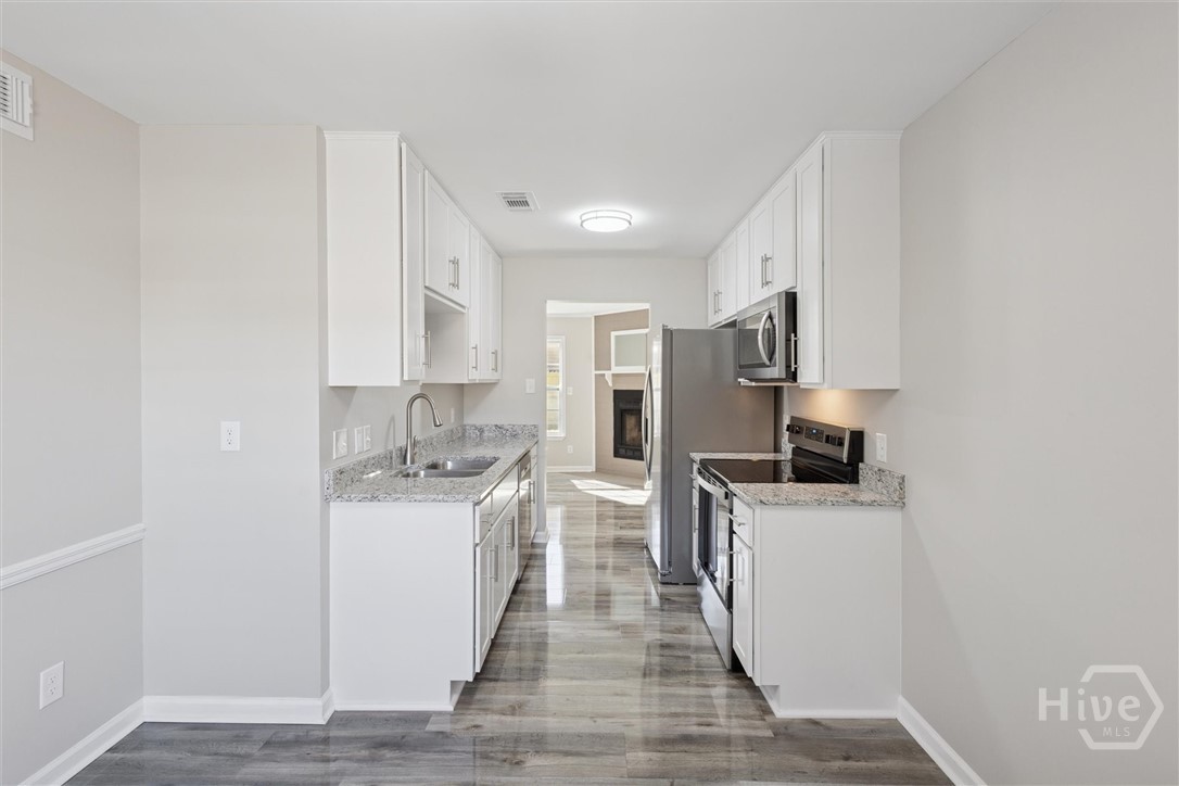 2 Sea Gull Lane Savannah, GA 31419 - Photo 9 of 34