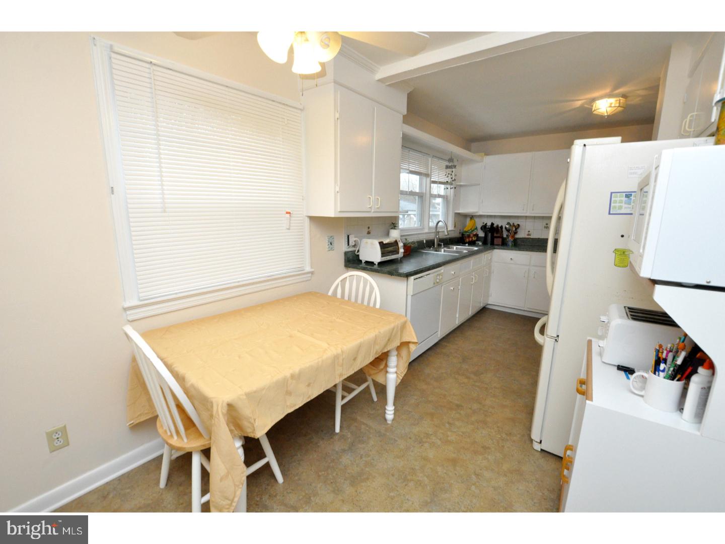 512 Klockner Road Hamilton, NJ 08619 - Photo 11 of 25 Kitchen
