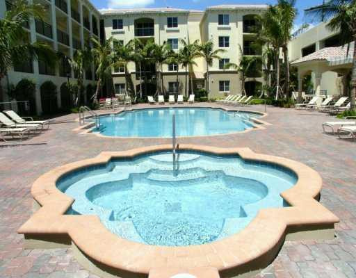 2 Renaissance Way, Unit 2117 Boynton Beach, FL 33426 - Photo 3 of 6 Exterior Front