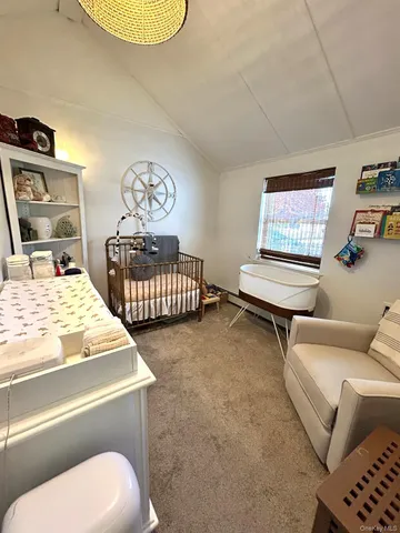 $4,500 | 800 South 6th Street, Lindenhurst, NY 11757