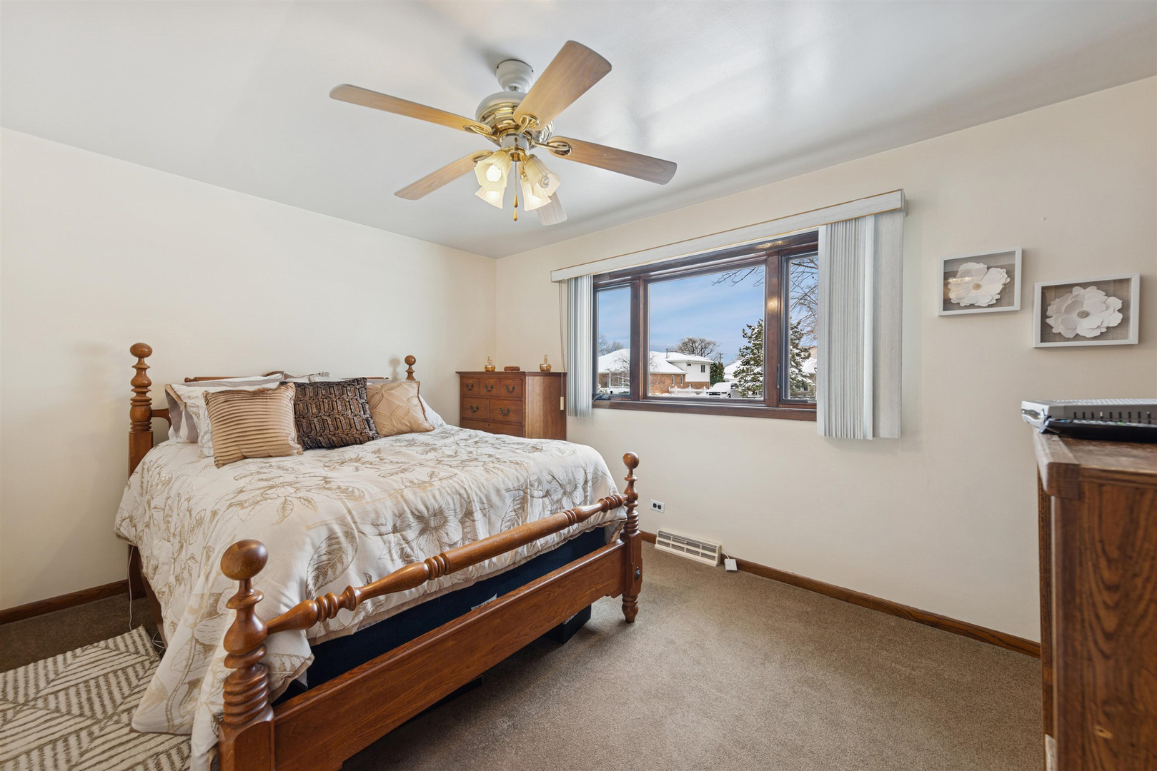 7216 South Octavia Avenue Bridgeview, IL 60455 - Photo 14 of 26