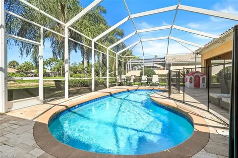 $699,000 | 28032 Eagle Ray Court, Bonita Springs, FL 34135