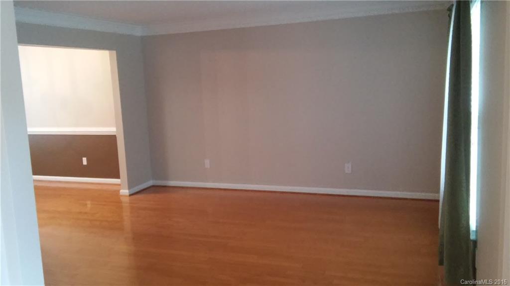 1933 Misty Vale Road Charlotte, NC 28214 - Photo 3 of 19 Gallery Image 3