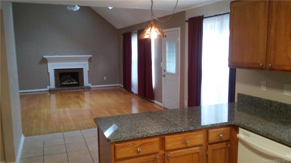 1933 Misty Vale Road Charlotte, NC 28214 - Photo 5 of 19 Gallery Image 5