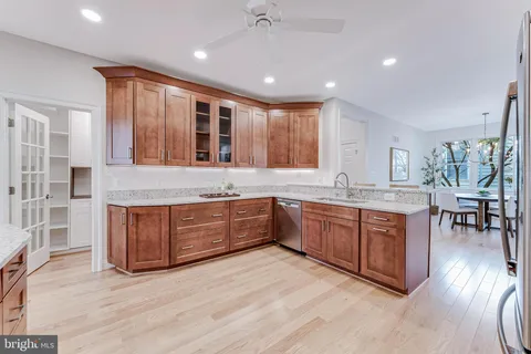$2,395,000 | 6915 St Albans Road, McLean, VA 22101