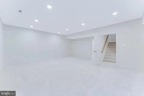 $2,395,000 | 6915 St Albans Road, McLean, VA 22101