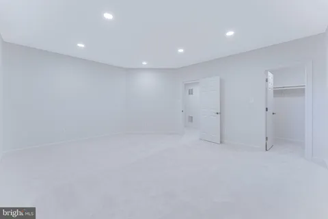 $2,395,000 | 6915 St Albans Road, McLean, VA 22101