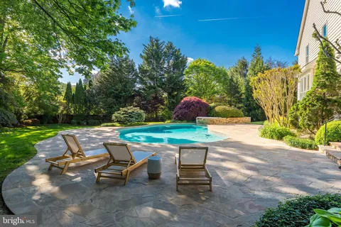 $2,395,000 | 6915 St Albans Road, McLean, VA 22101
