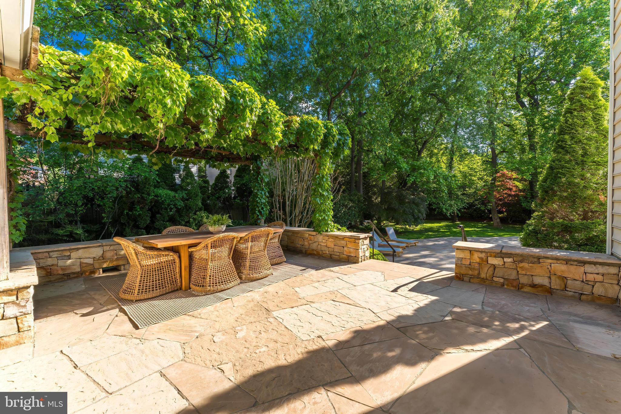 6915 St Albans Road McLean, VA 22101 - Photo 7 of 73