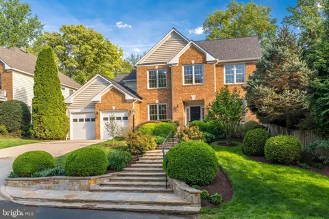 $2,395,000 | 6915 St Albans Road, McLean, VA 22101