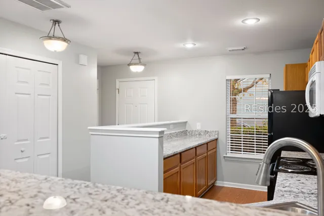 $379,900 | 307 East Avenue, Bluffton, SC 29910