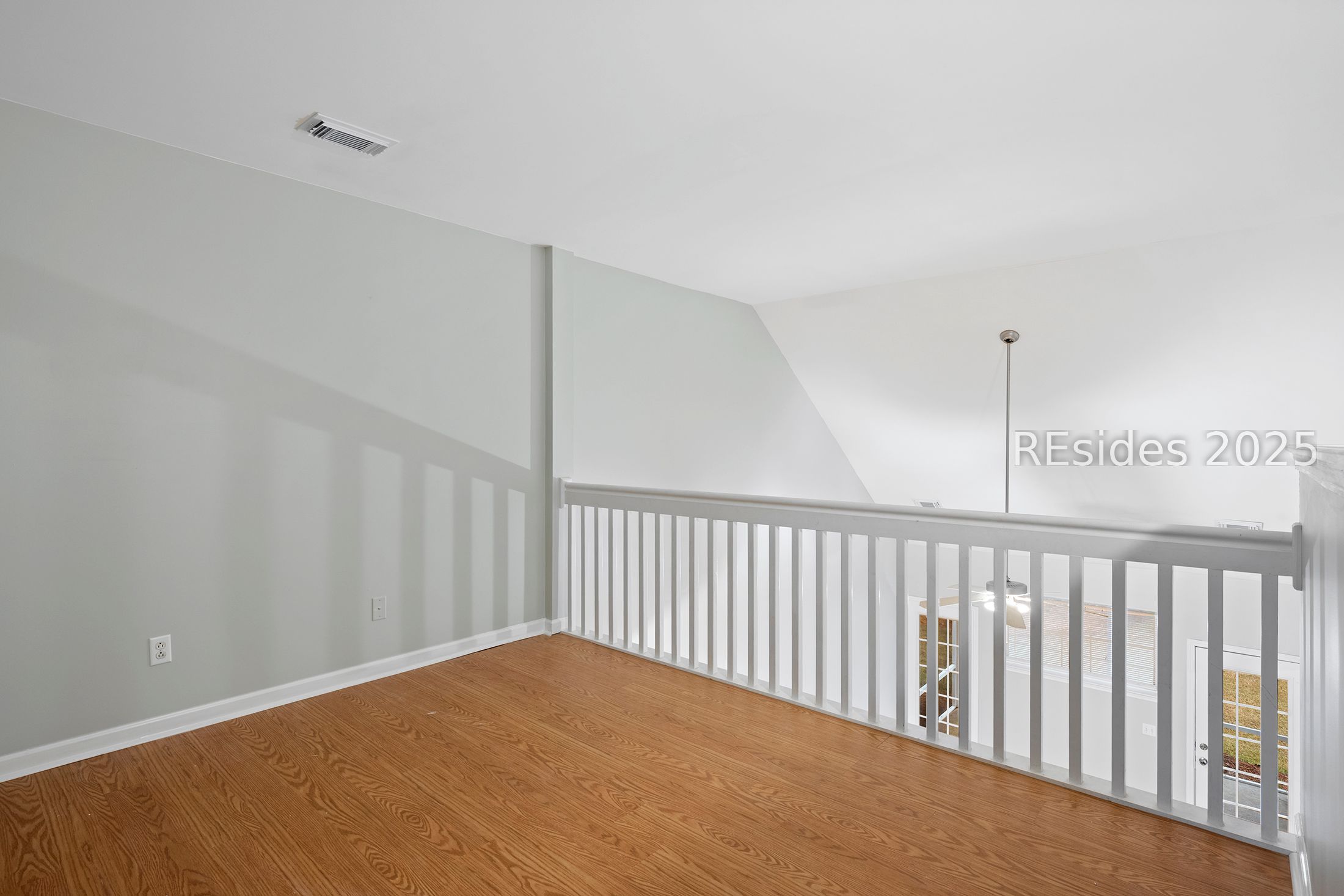 307 East Avenue Bluffton, SC 29910 - Photo 25 of 36 Loft over-looking living room - right view