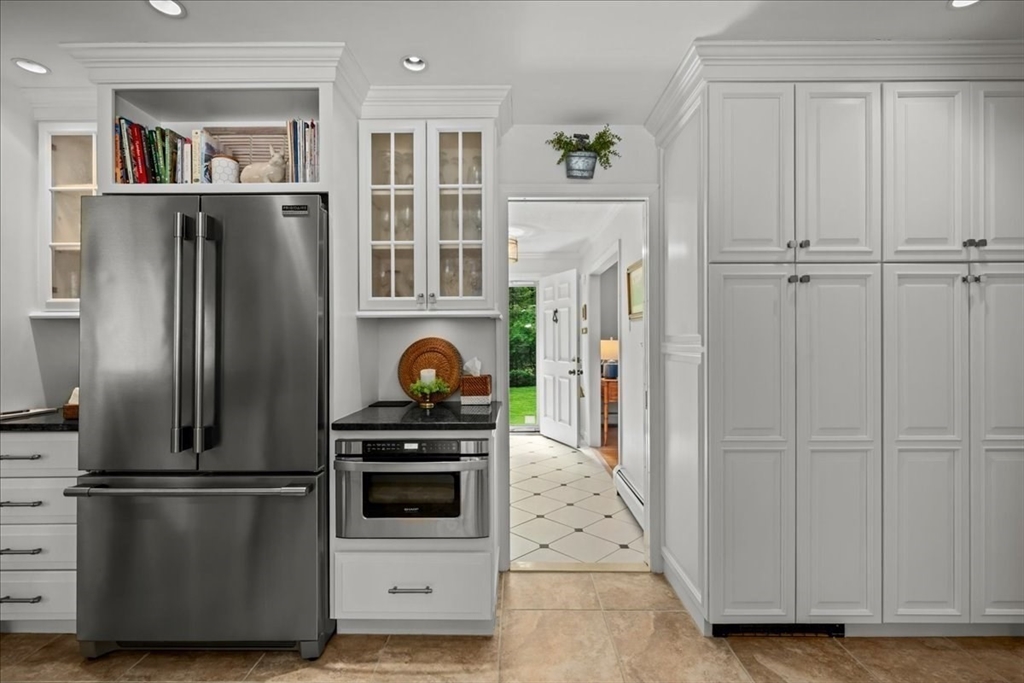 93 Stiles Road Boylston, MA 01505 - Photo 8 of 42 Gallery Image 8