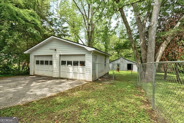 $209,900 | 19 McDonough Street, Hampton, GA 30228