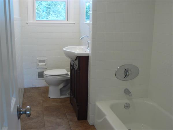 6 Hampshire Road Peabody, MA 01960 - Photo 19 of 25 Gallery Image 19