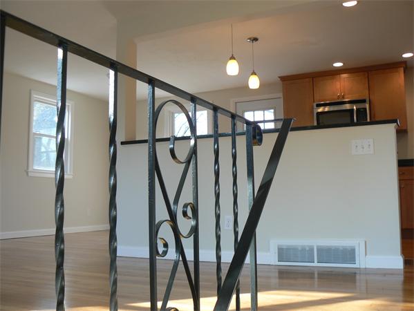 6 Hampshire Road Peabody, MA 01960 - Photo 5 of 25 Gallery Image 5