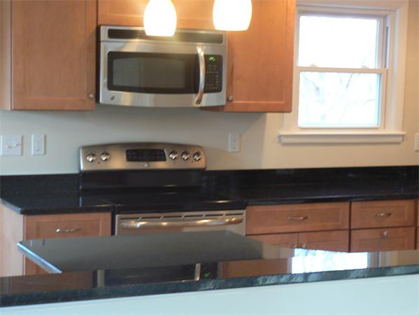 6 Hampshire Road Peabody, MA 01960 - Photo 10 of 25 Gallery Image 10