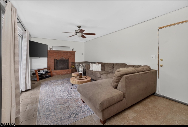 22 Sandra Road Ringoes, NJ 08551 - Photo 17 of 25