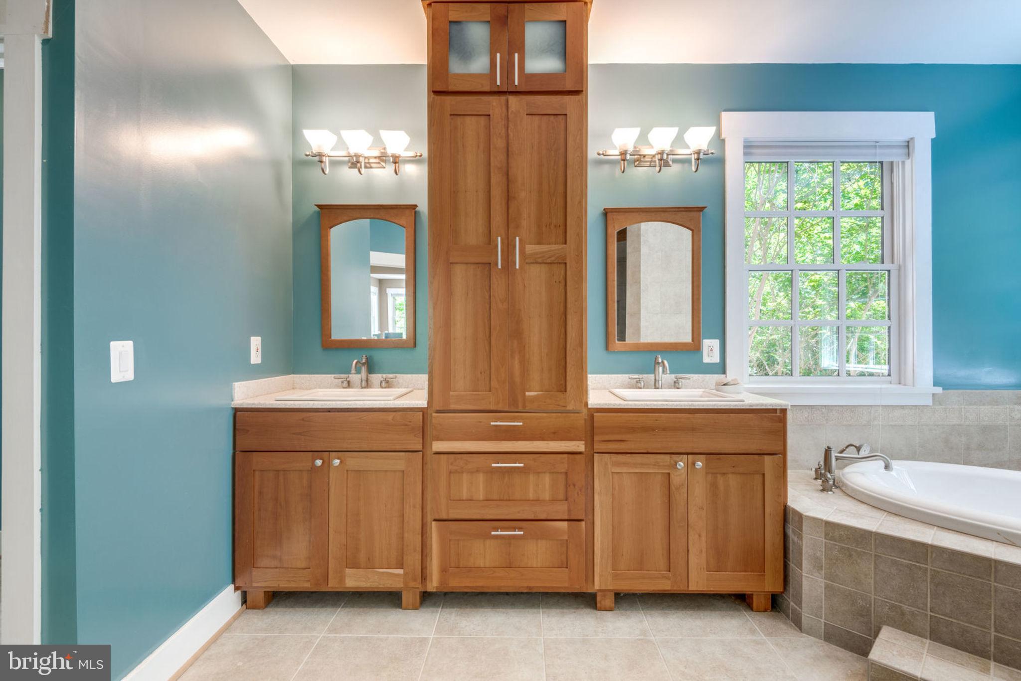 11607 Foxclove Road Reston, VA 20191 - Photo 16 of 44 Gallery Image 16