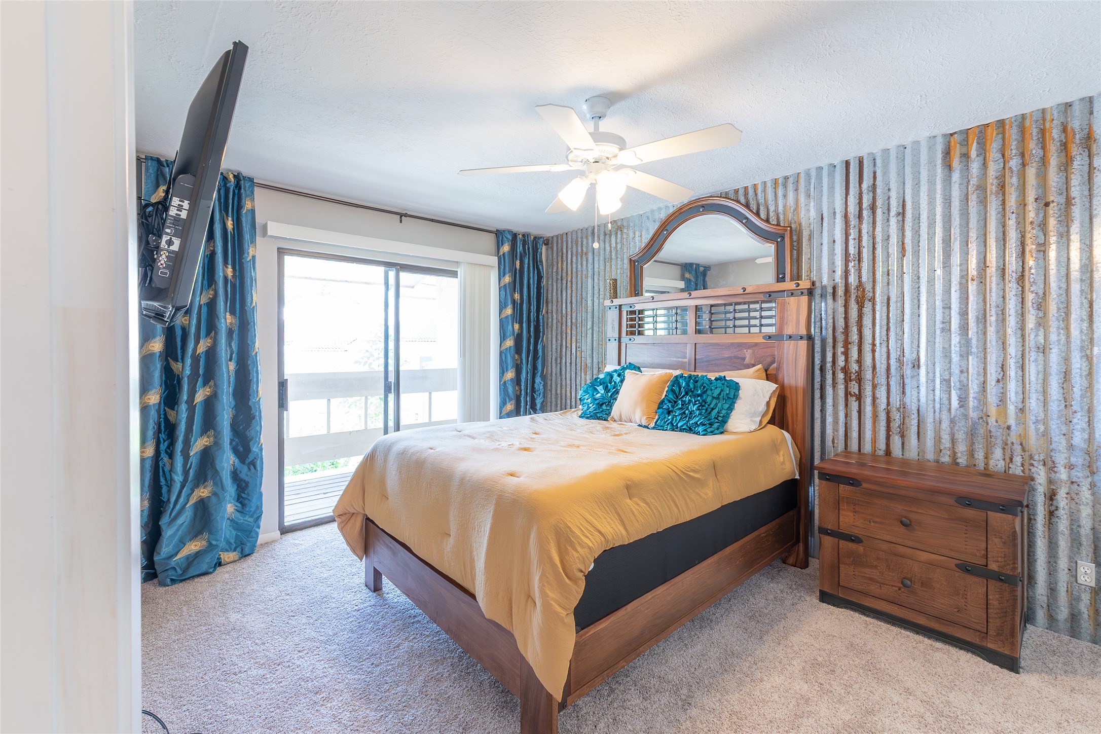 38 Regency Point Montgomery, TX 77356 - Photo 20 of 49 primary bedroom