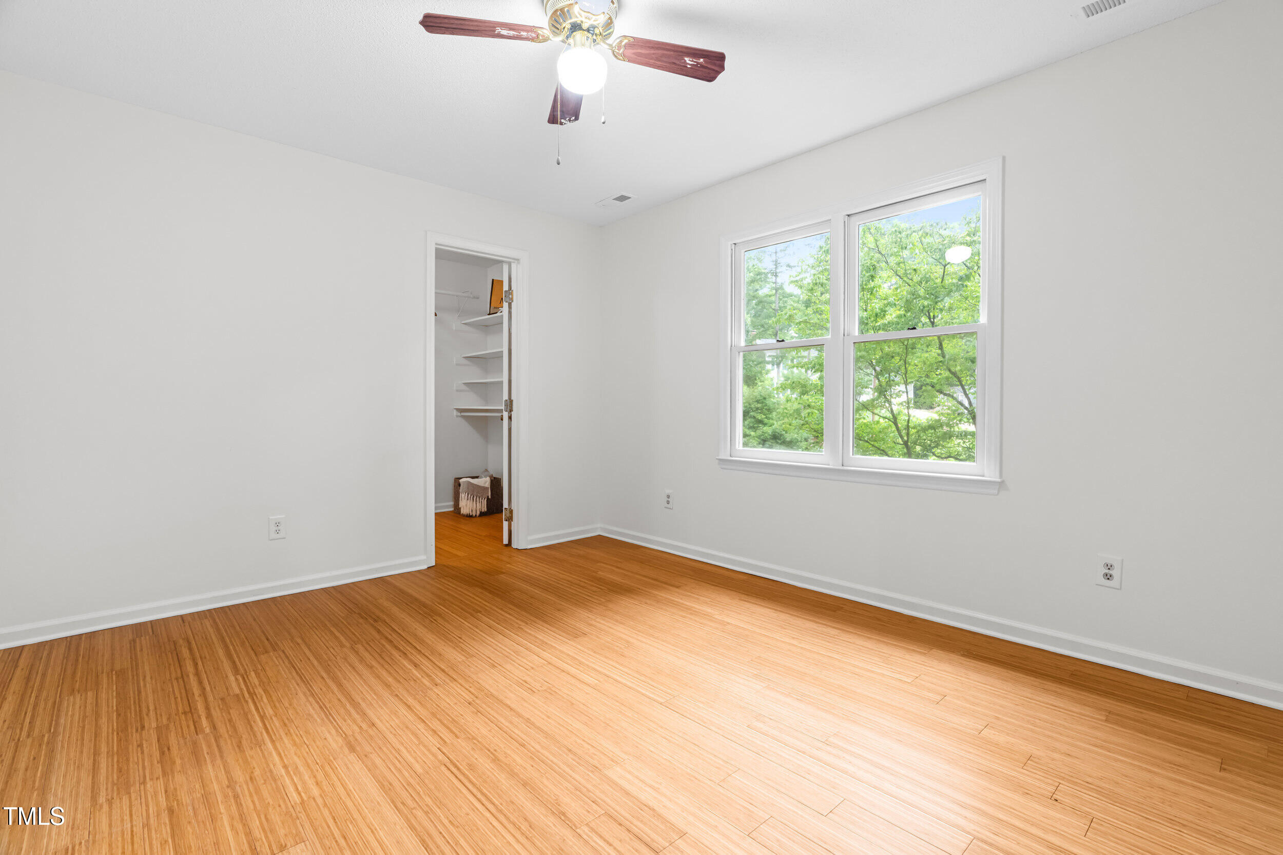 105 Firewood Circle Raleigh, NC 27607 - Photo 30 of 50 an empty room with a window
