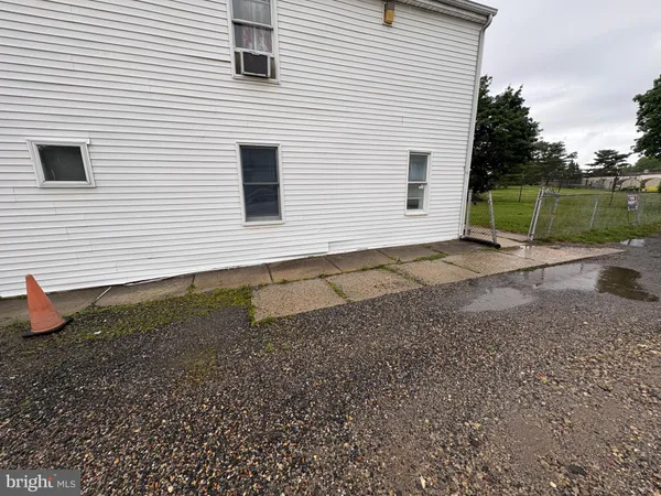 $1,750 | 120 East Main Street, Unit B, Wrightstown, NJ 08562