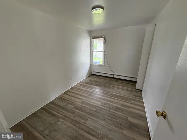 $1,750 | 120 East Main Street, Unit B, Wrightstown, NJ 08562