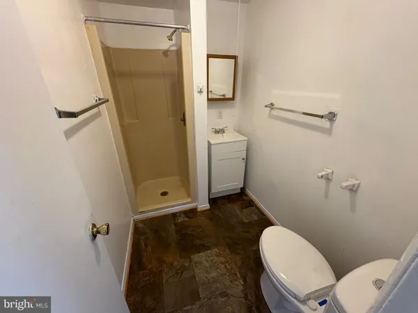 $1,750 | 120 East Main Street, Unit B, Wrightstown, NJ 08562