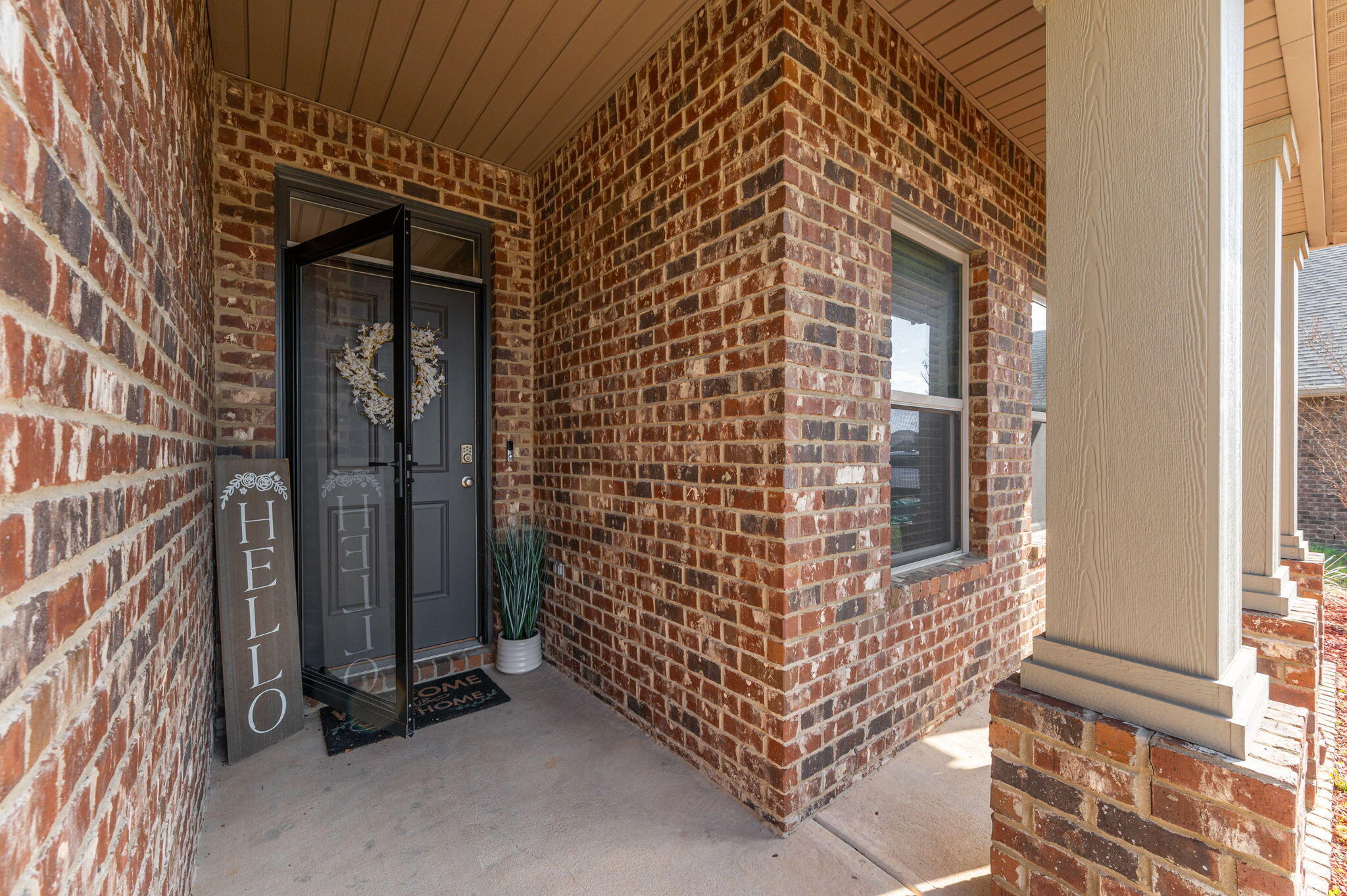 306 Merlin Court Crestview, FL 32539 - Photo 5 of 37 5-web-or-mls-306-merlin-ct