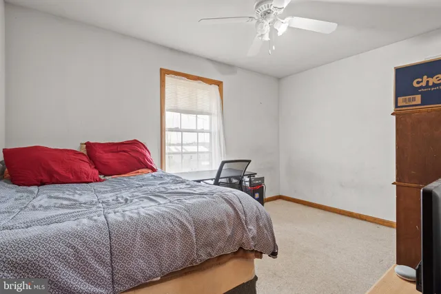 $420,000 | 323 Enterprise Drive, Bird-in-Hand, PA 17505