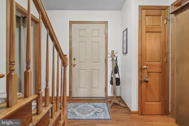 $420,000 | 323 Enterprise Drive, Bird-in-Hand, PA 17505