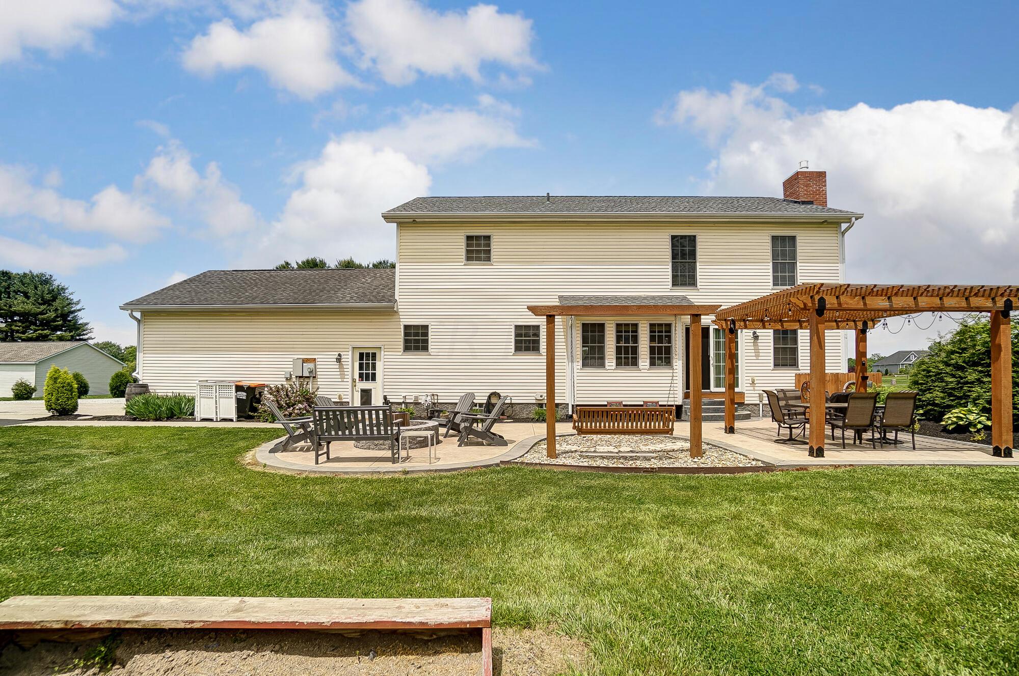111 Auld Ridge Way Hebron, OH 43025 - Photo 9 of 62 Patio