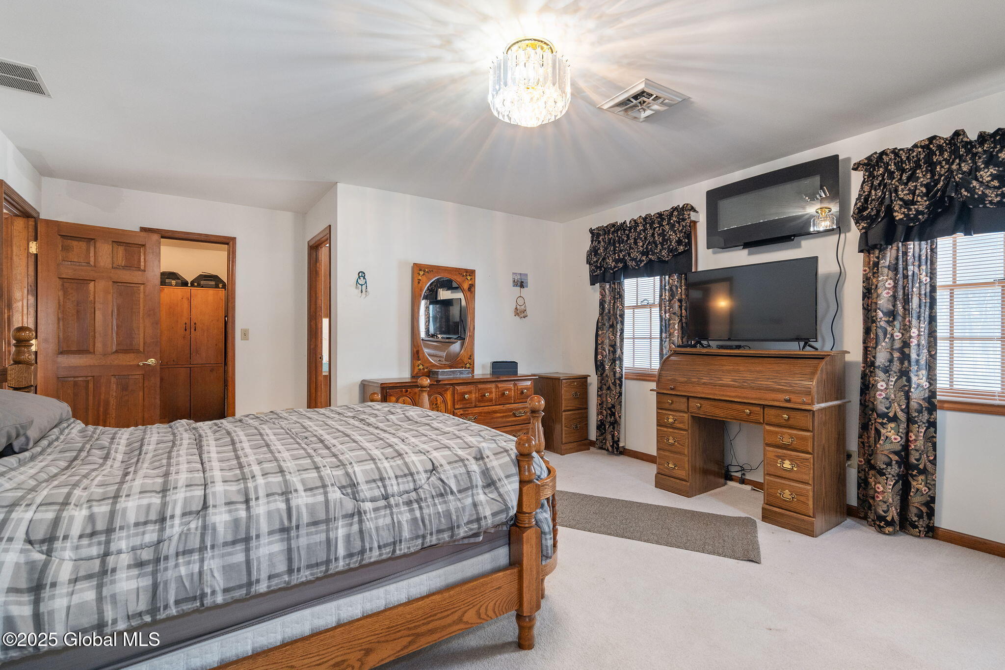 1872 Currybush Road Rotterdam, NY 12306 - Photo 23 of 62 29-1872CurrybushRd_29