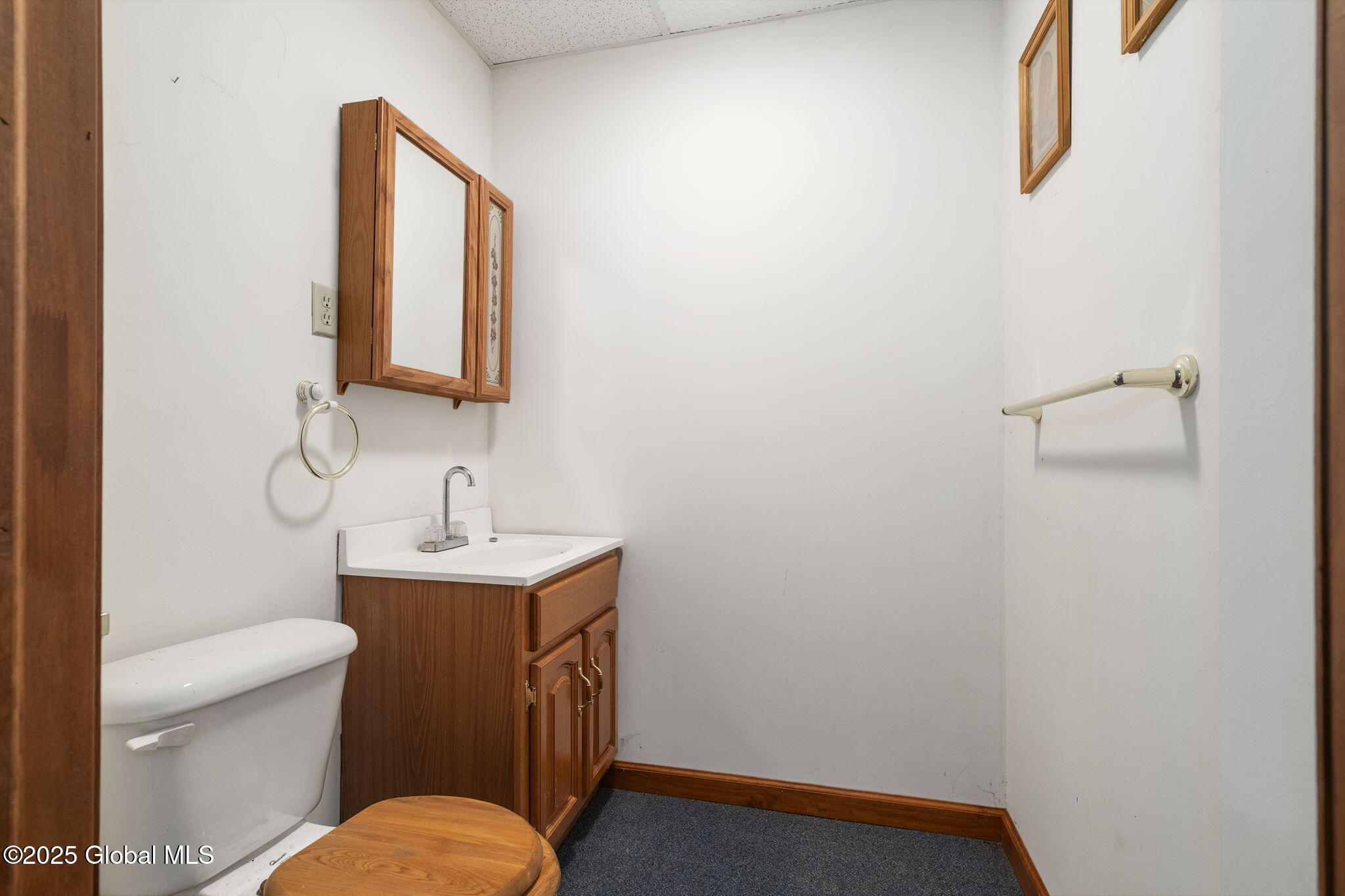 1872 Currybush Road Rotterdam, NY 12306 - Photo 37 of 62 49-1872CurrybushRd_49