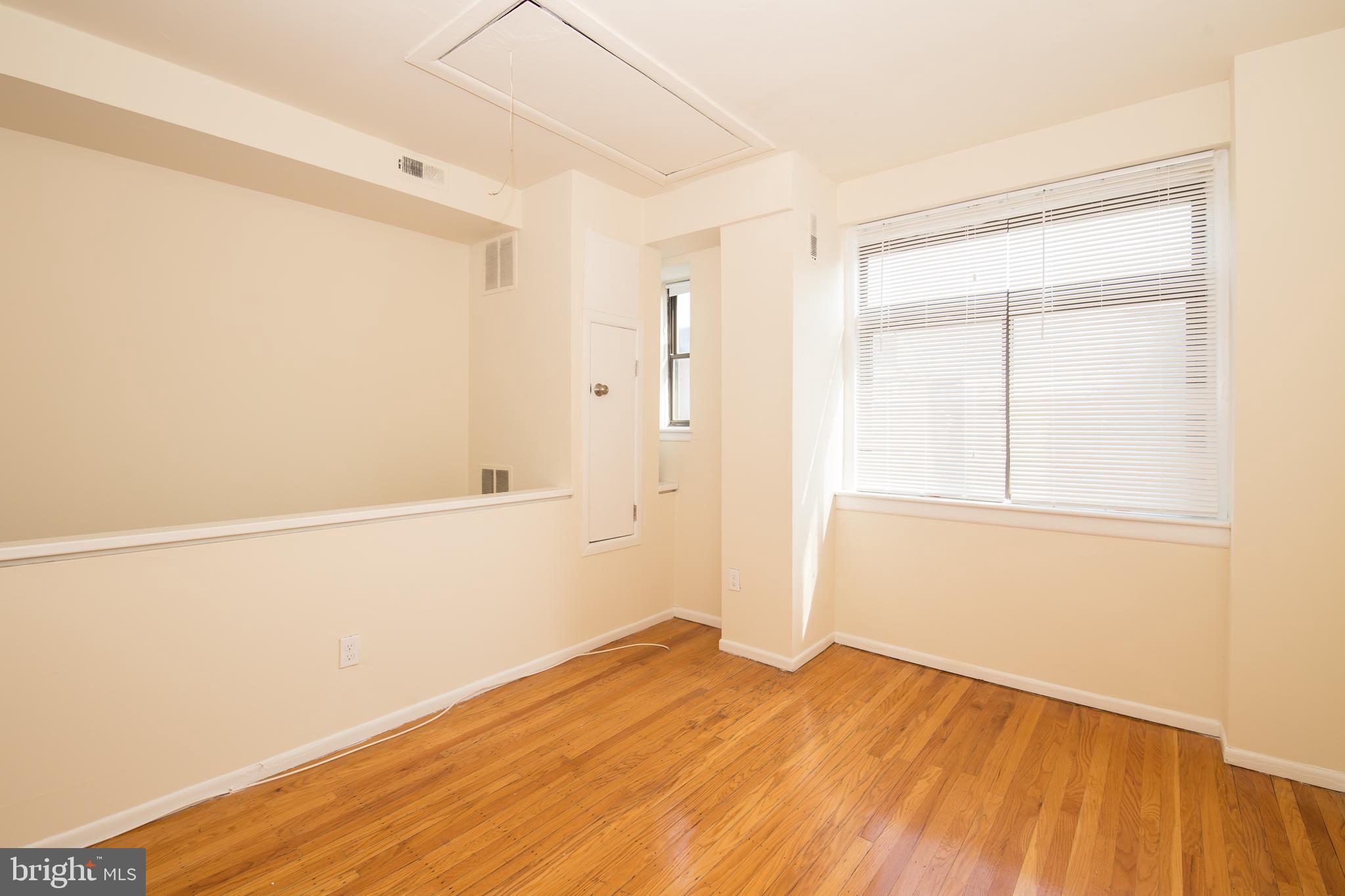 319 South 10th Street, Unit 335 Philadelphia, PA 19107 - Photo 11 of 13 Bedroom
