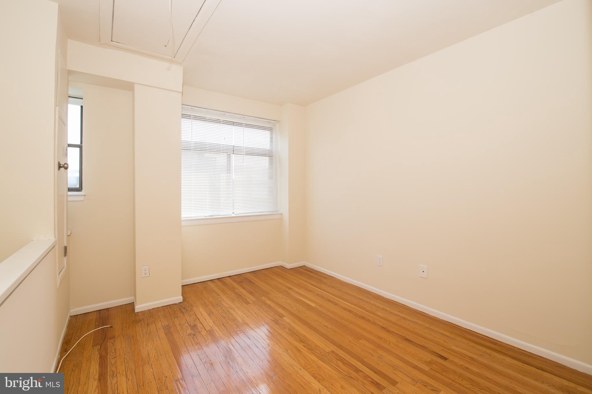 319 South 10th Street, Unit 335 Philadelphia, PA 19107 - Photo 12 of 13 Bedroom