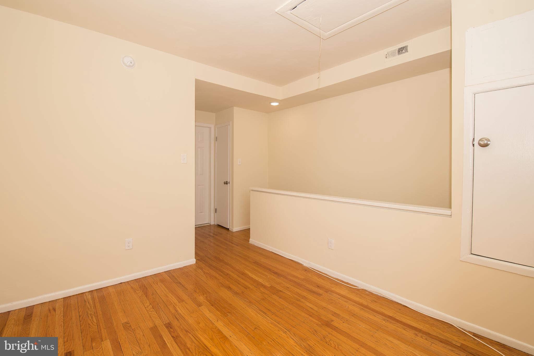 319 South 10th Street, Unit 335 Philadelphia, PA 19107 - Photo 9 of 13 Bedroom