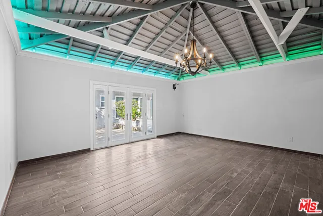 $7,995 | 2036 Hillsboro Avenue, Los Angeles, CA 90034