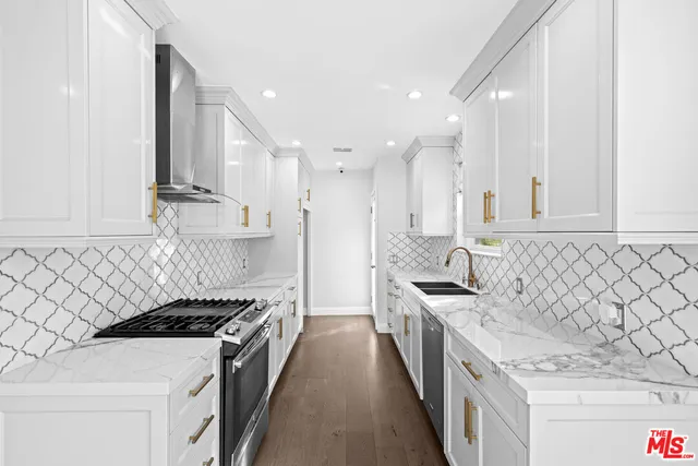 $7,995 | 2036 Hillsboro Avenue, Los Angeles, CA 90034