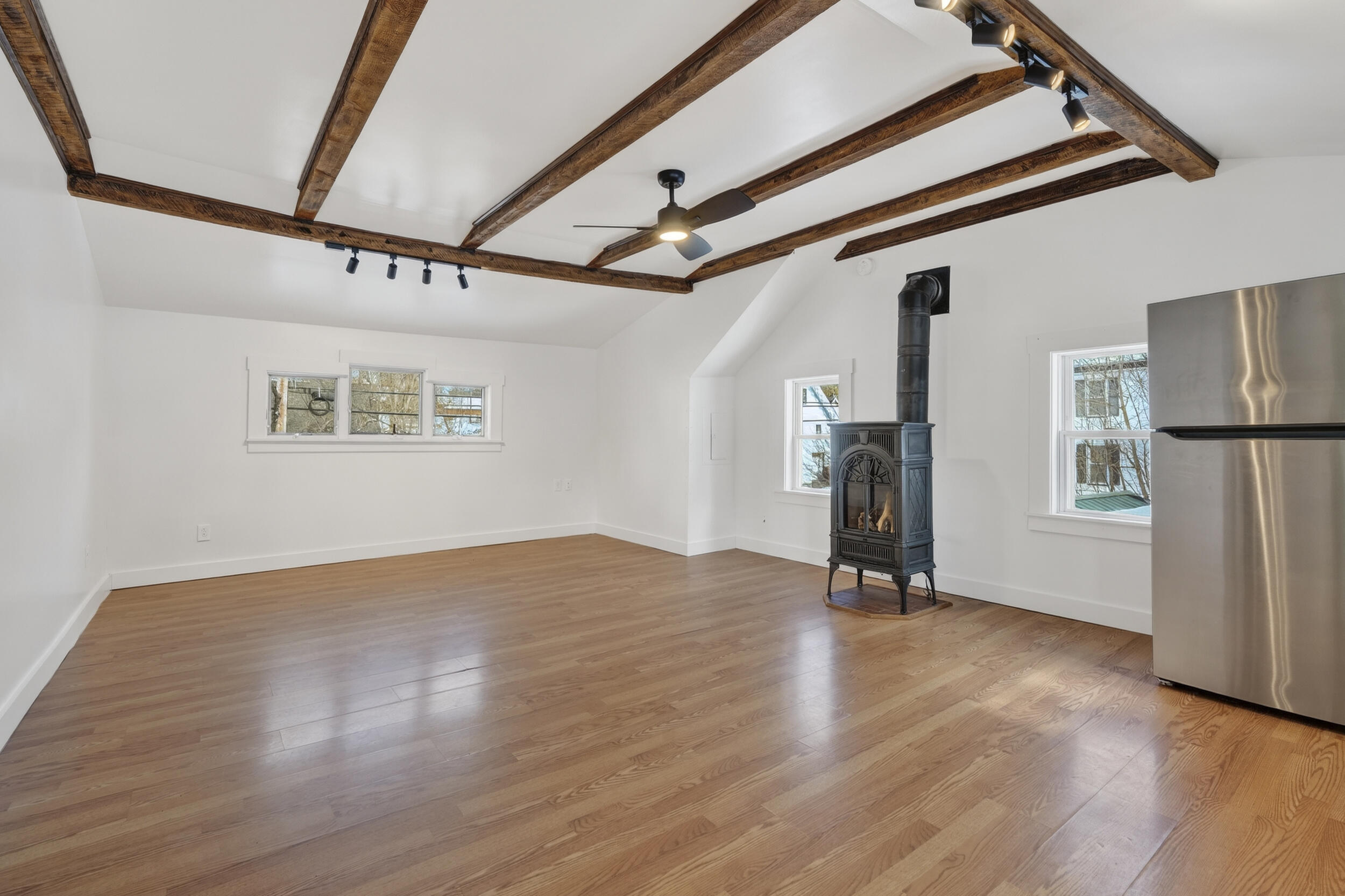 37 Windsor Street Randolph, ME 04346 - Photo 29 of 47 29_37windsor-39