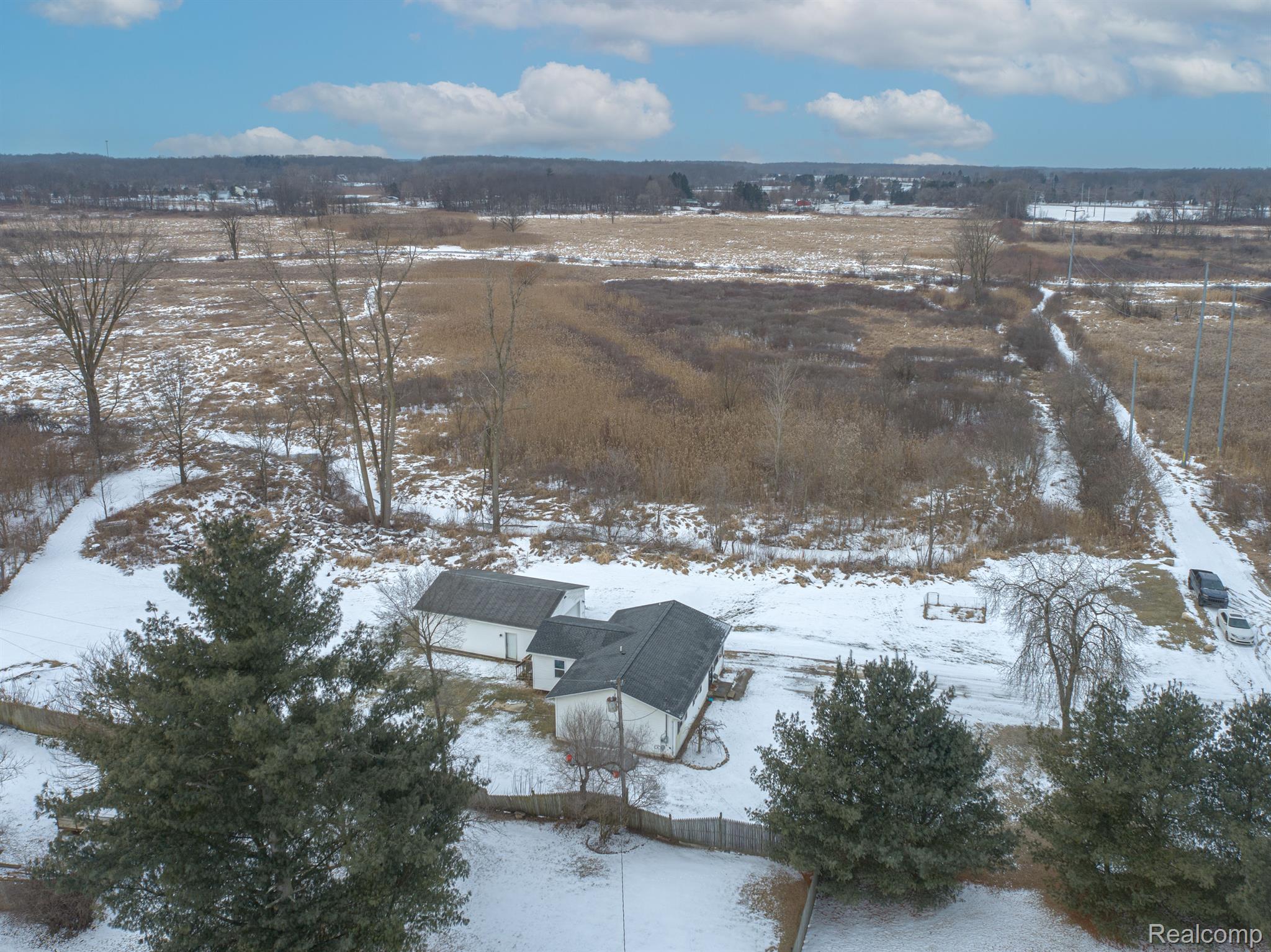 7577 Crofoot Road Fowlerville, MI 48836 - Photo 18 of 22