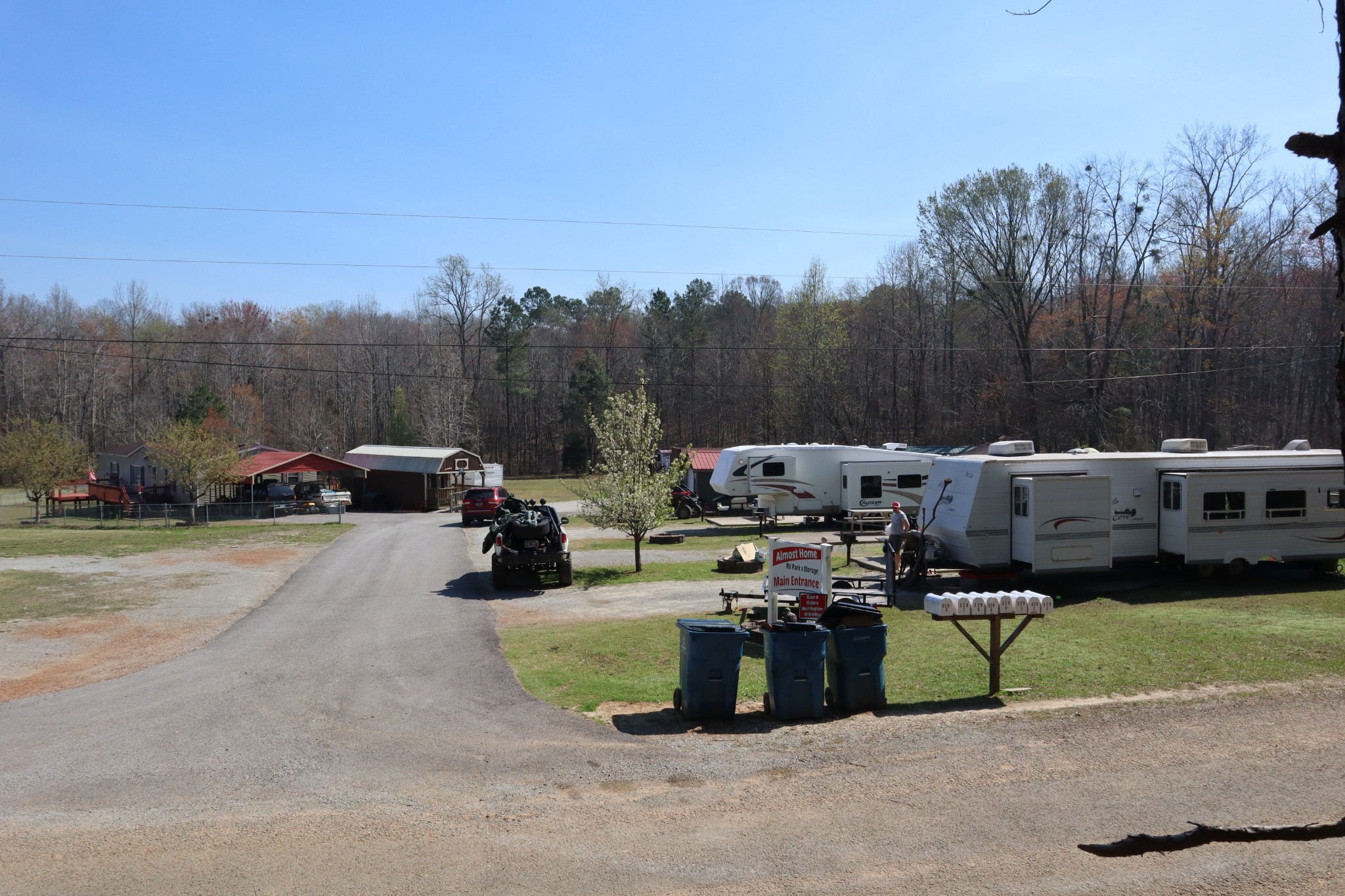 329 Rice Lane Springville, TN 38256 - Photo 2 of 17