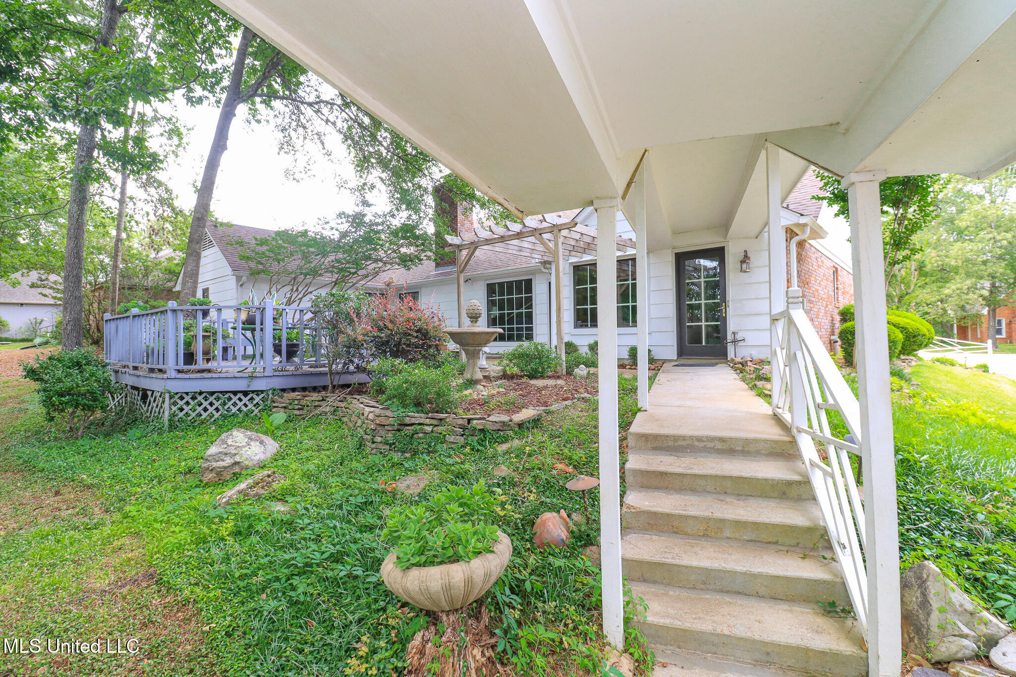 697 Country Pl Drive Pearl, MS 39208 - Photo 13 of 62 697 Country Place Dr 13