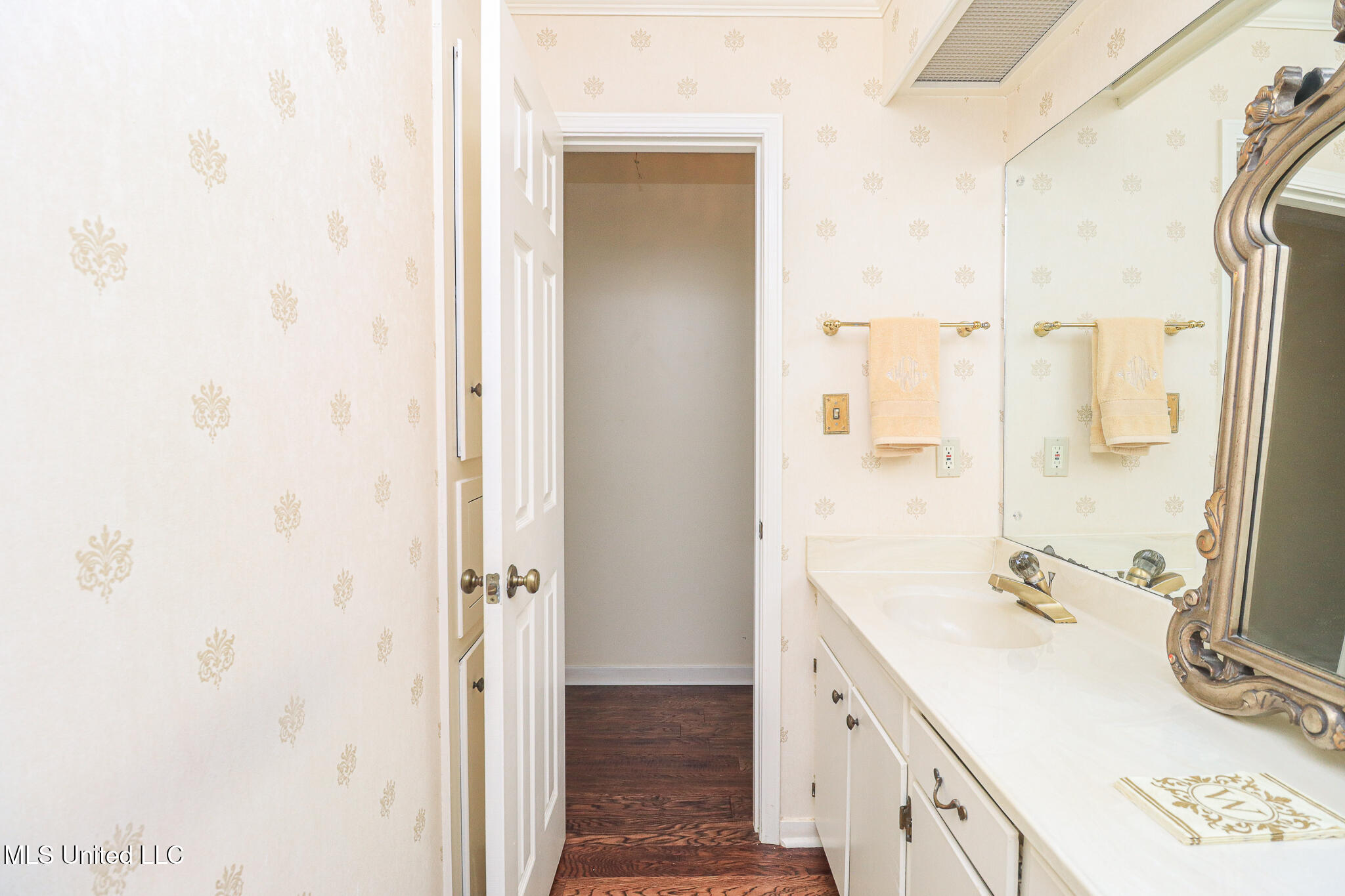 697 Country Pl Drive Pearl, MS 39208 - Photo 31 of 62 697 Country Place Dr 31