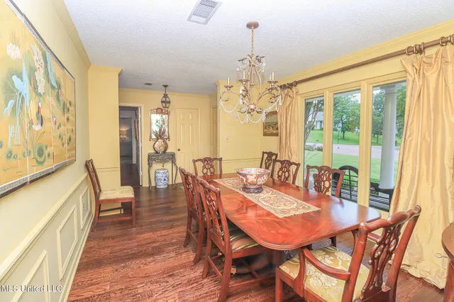 $324,999 | 697 Country Pl Drive, Pearl, MS 39208