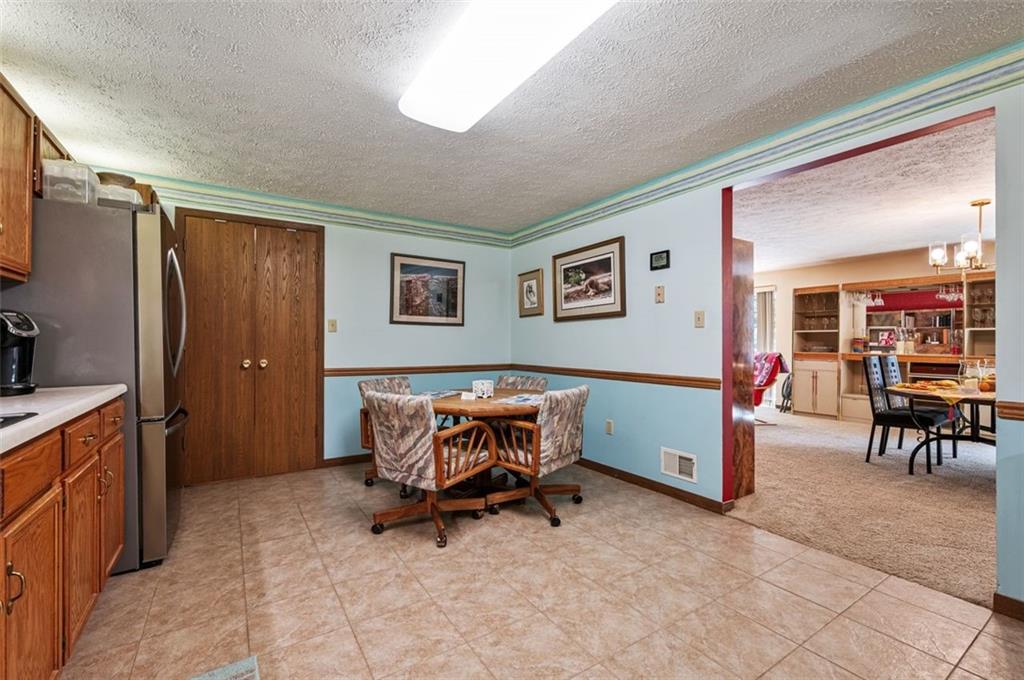 2850 Edgecliff Road, Unit 7 Lower Burrell, PA 15068 - Photo 15 of 30