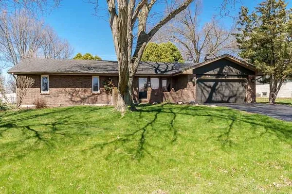 $258,000 | 6074 Abington Drive, Rockford, IL 61109