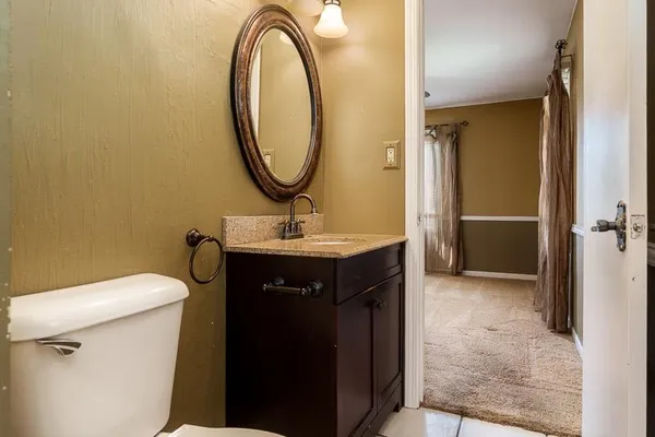 $258,000 | 6074 Abington Drive, Rockford, IL 61109