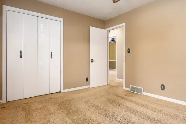 $258,000 | 6074 Abington Drive, Rockford, IL 61109
